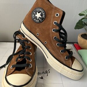 Chuck Taylor Converse High Top Brown Suede